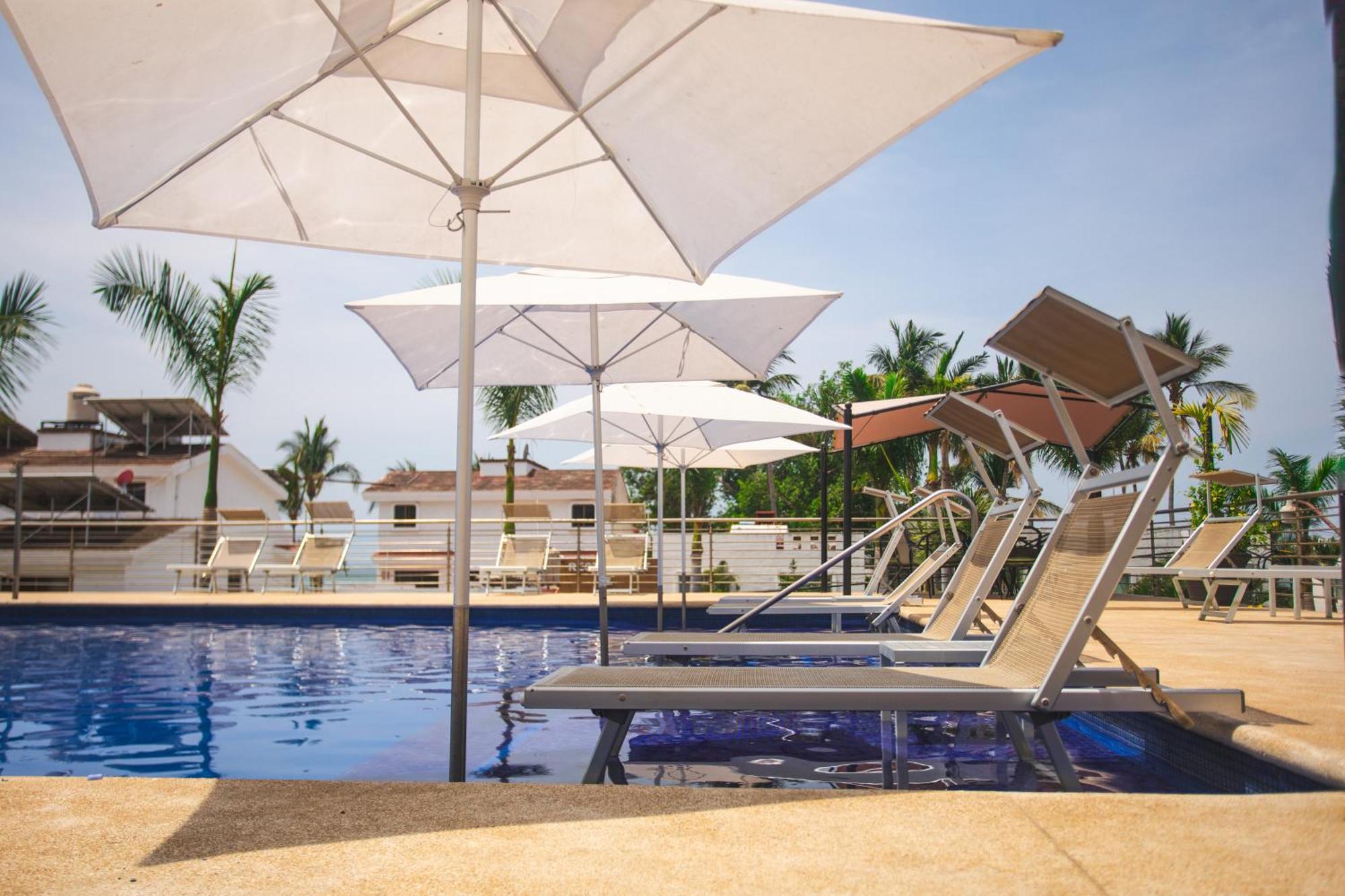 Los Picos Hotel & Suites Bucerías מראה חיצוני תמונה