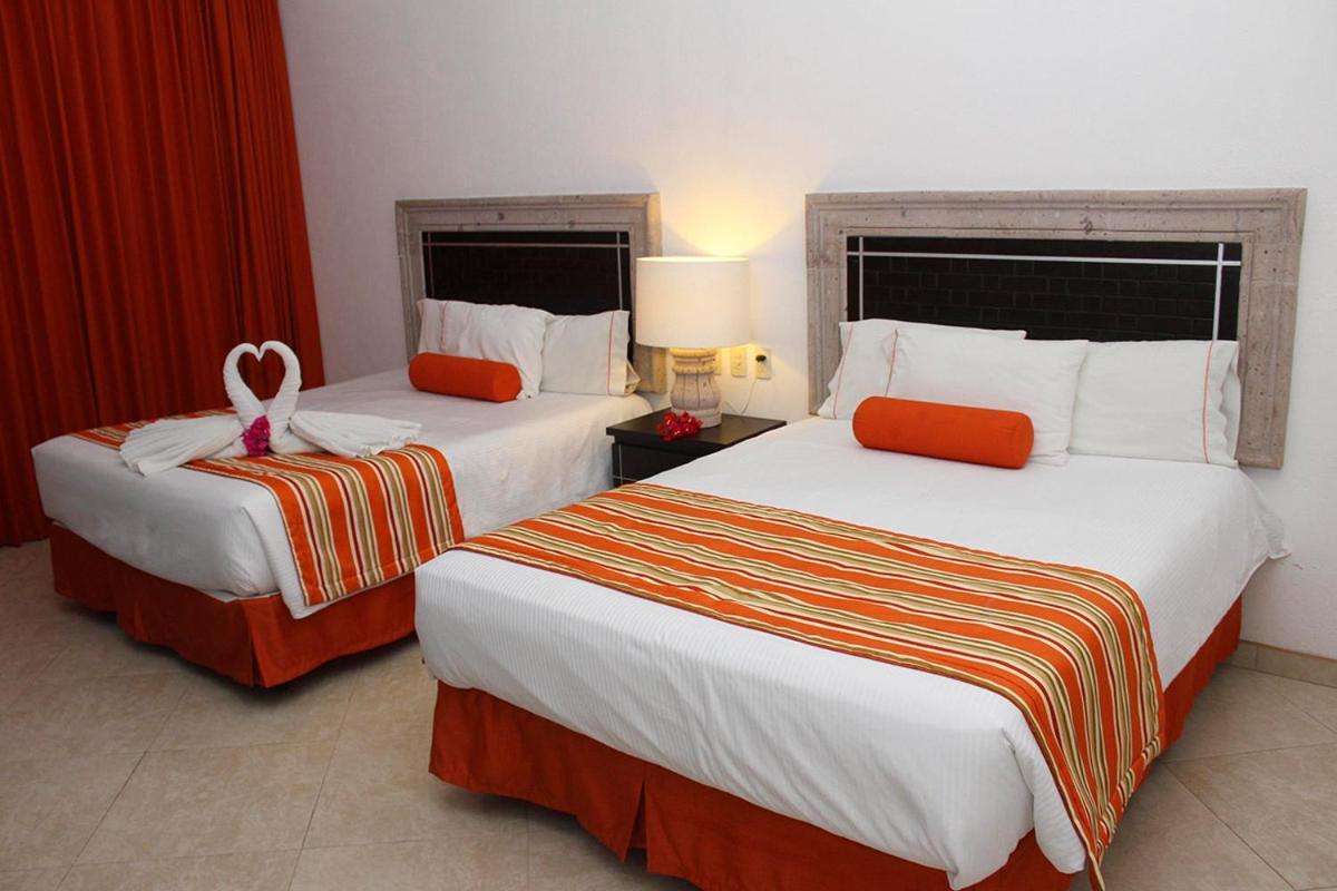 Los Picos Hotel & Suites Bucerías מראה חיצוני תמונה